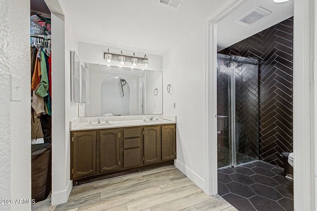 11244 N 58TH Drive, Glendale, AZ 85304