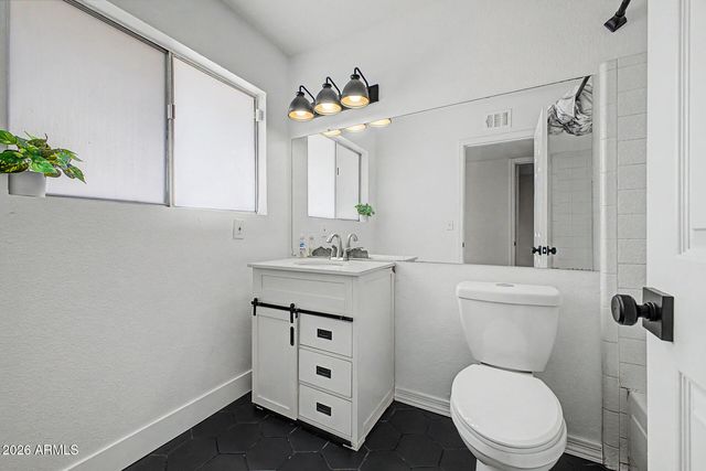 11244 N 58TH Drive, Glendale, AZ 85304