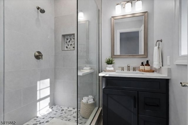 181 Maple Ave, Berkeley Heights Twp., NJ 07922