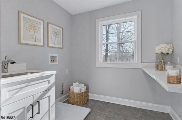 181 Maple Ave, Berkeley Heights Twp., NJ 07922