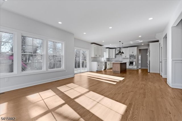 181 Maple Ave, Berkeley Heights Twp., NJ 07922