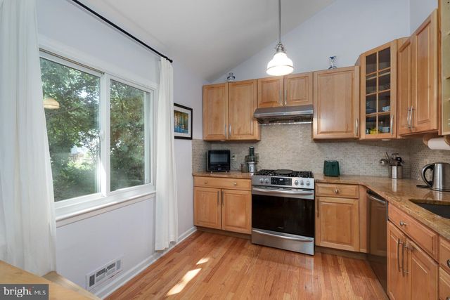 25 HORNOR LN, Princeton, NJ 08540