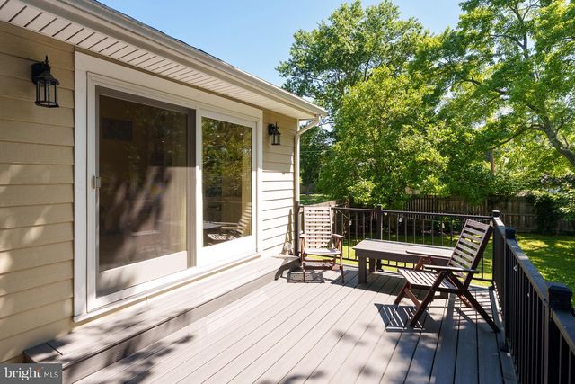 25 HORNOR LN, Princeton, NJ 08540
