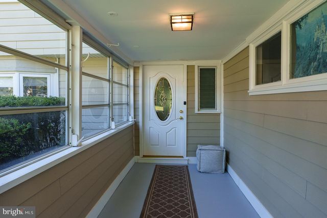 25 HORNOR LN, Princeton, NJ 08540