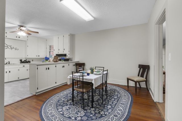 2004 Medfield Drive, Camden, SC 29020