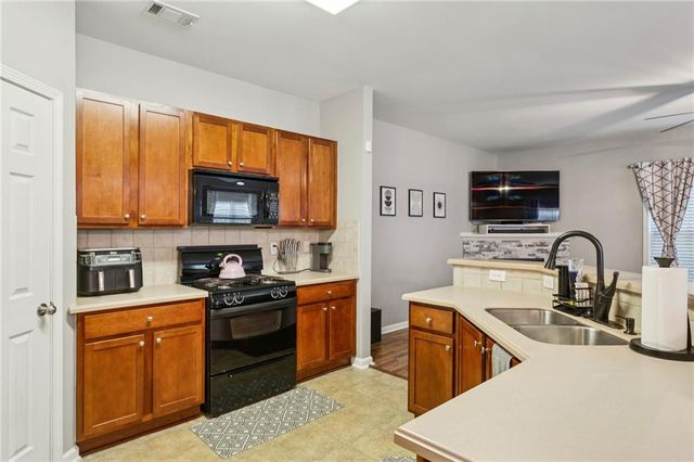 2566 Willow Grove Road NW 19, Acworth, GA 30101