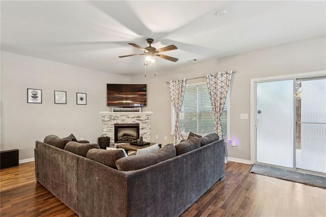 2566 Willow Grove Road NW 19, Acworth, GA 30101