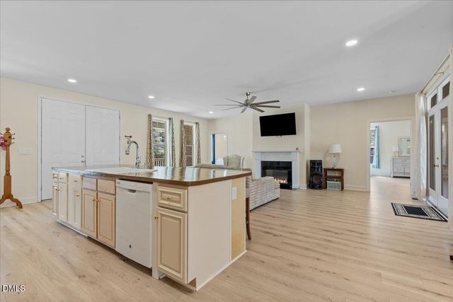 6370 Golden Court, Zebulon, NC 27597