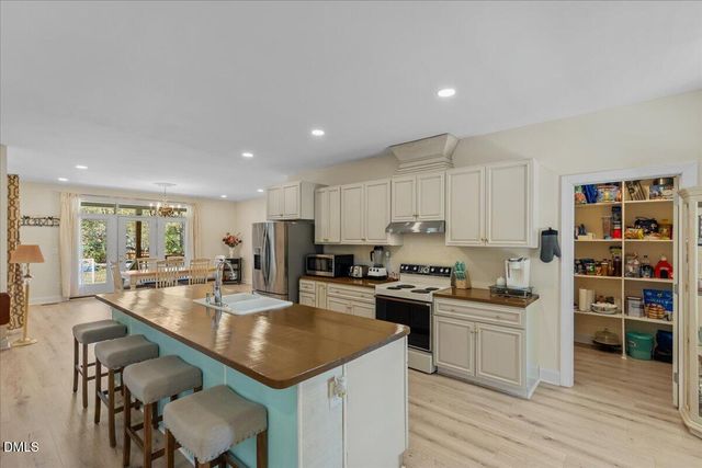 6370 Golden Court, Zebulon, NC 27597