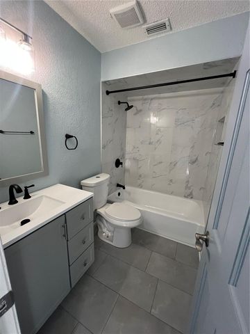 810 KINGS COURT D, Punta Gorda, FL 33950