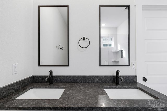 724 N Coyle St, Pensacola, FL 32501