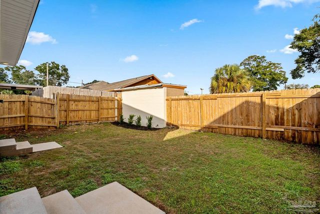 724 N Coyle St, Pensacola, FL 32501