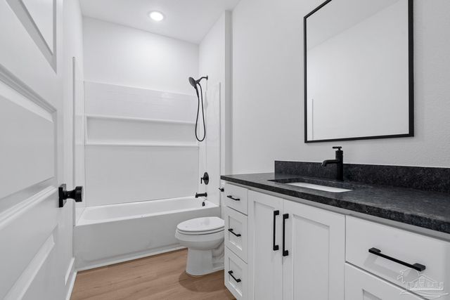 724 N Coyle St, Pensacola, FL 32501