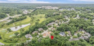6122 Persimmon Court, Parkville, MO 64152
