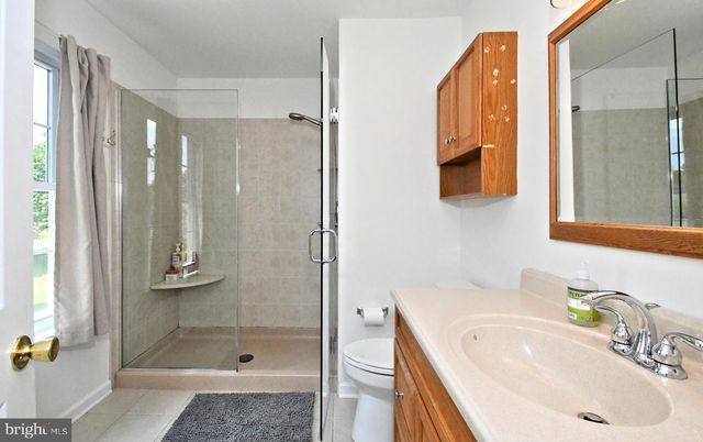 103 CHAUCER CT, Lansdale, PA 19446