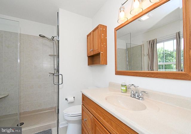 103 CHAUCER CT, Lansdale, PA 19446