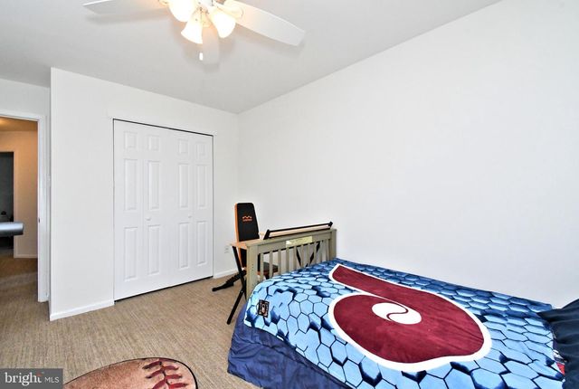 103 CHAUCER CT, Lansdale, PA 19446