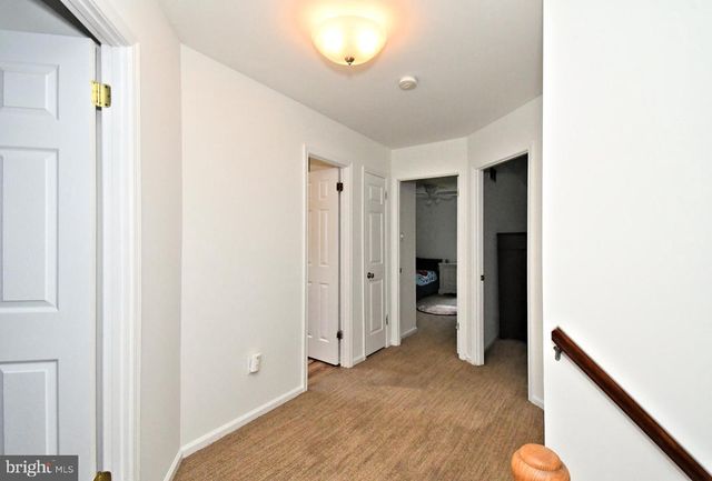 103 CHAUCER CT, Lansdale, PA 19446