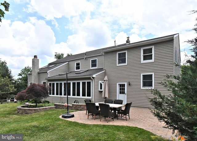 103 CHAUCER CT, Lansdale, PA 19446