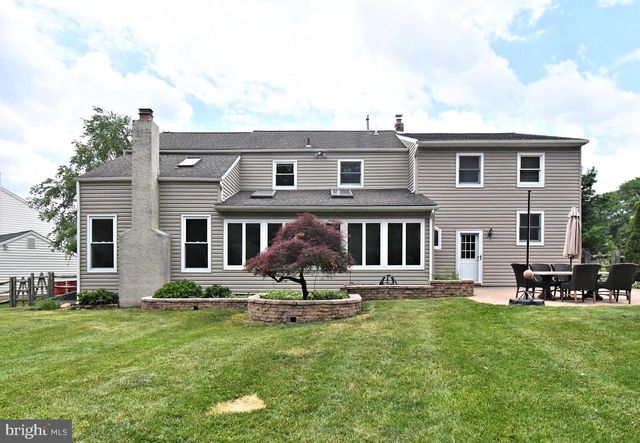 103 CHAUCER CT, Lansdale, PA 19446