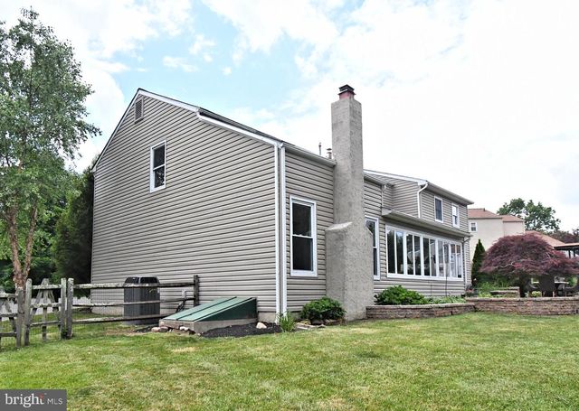 103 CHAUCER CT, Lansdale, PA 19446