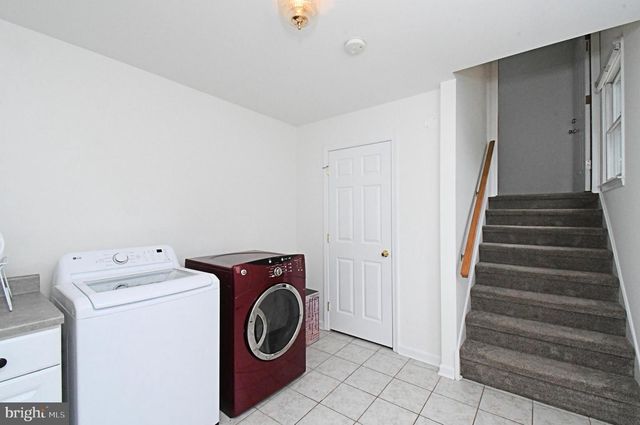 103 CHAUCER CT, Lansdale, PA 19446