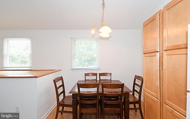 103 CHAUCER CT, Lansdale, PA 19446