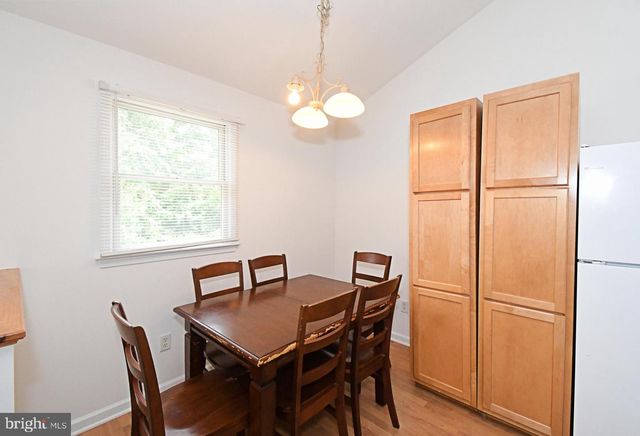 103 CHAUCER CT, Lansdale, PA 19446