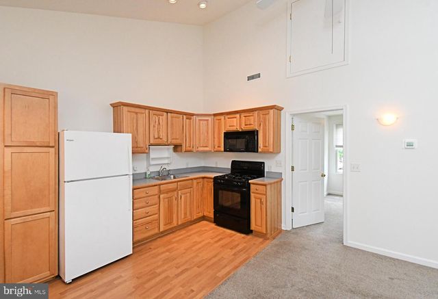 103 CHAUCER CT, Lansdale, PA 19446