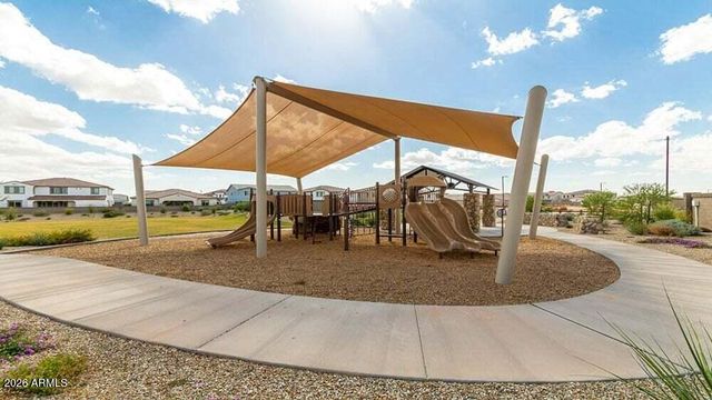 14771 W GRAY FOX Trail, Surprise, AZ 85387