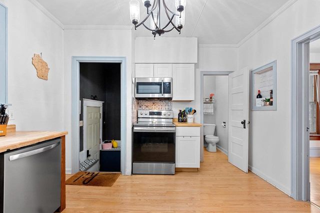 616 SHERRY STREET, Neenah, WI 54956