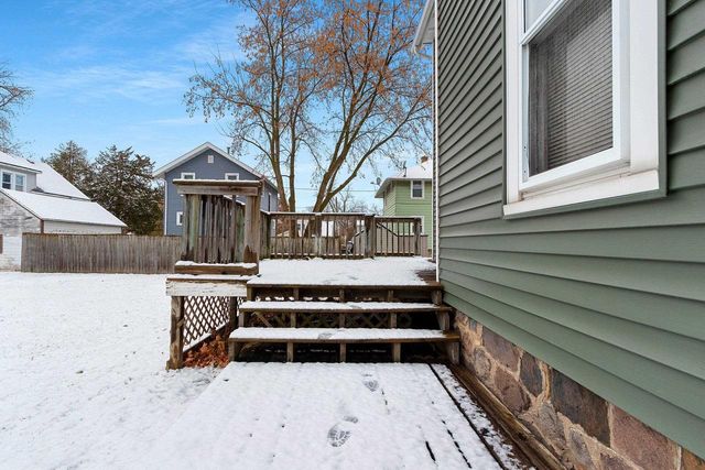 616 SHERRY STREET, Neenah, WI 54956