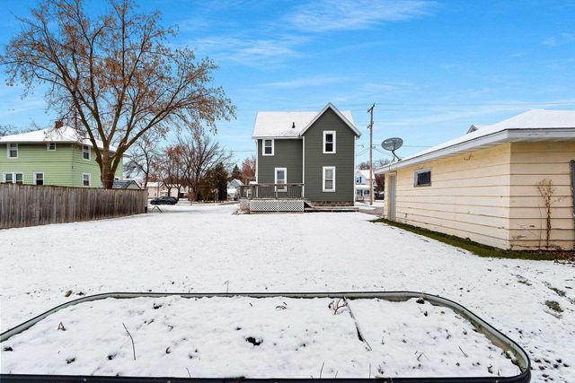 616 SHERRY STREET, Neenah, WI 54956