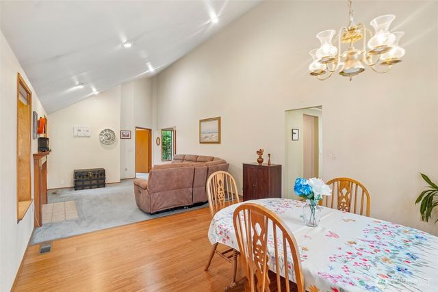 36110 23rd Place S, Federal Way, WA 98003