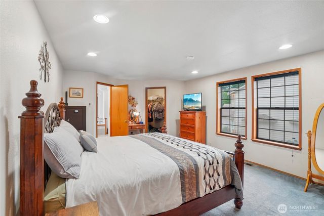 36110 23rd Place S, Federal Way, WA 98003