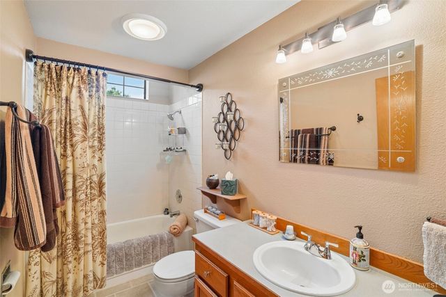 36110 23rd Place S, Federal Way, WA 98003
