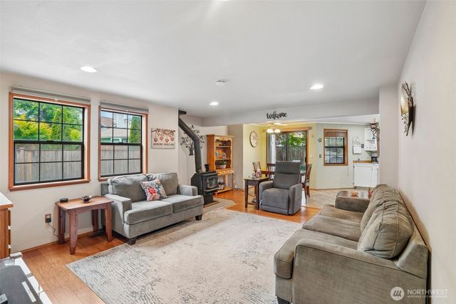 36110 23rd Place S, Federal Way, WA 98003