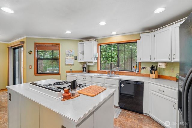 36110 23rd Place S, Federal Way, WA 98003