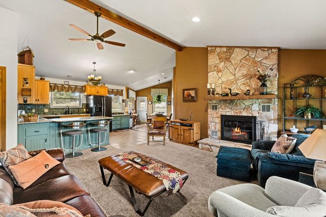 479 Park Rd 23, Blanco, TX 78606