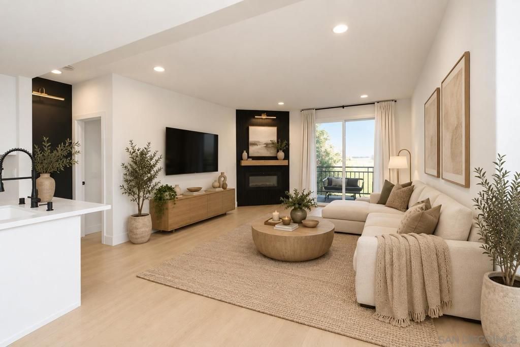 580 Camino De La Reina 227, San Diego, CA 92108 — exterior