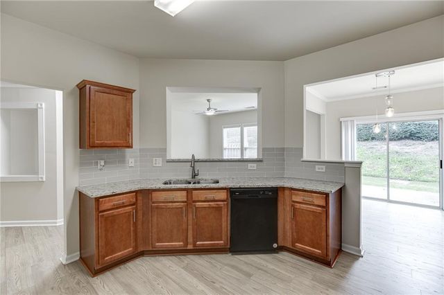 1670 Granville Court, Lawrenceville, GA 30043