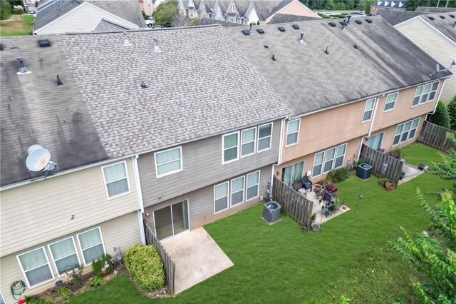 1670 Granville Court, Lawrenceville, GA 30043
