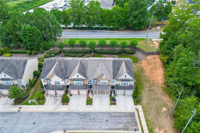 1670 Granville Court, Lawrenceville, GA 30043