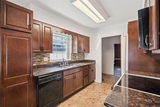 2615 EL PORTAL AVENUE, Sanford, FL 32773