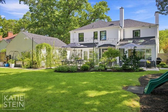 1111 Plymouth Avenue SE, East Grand Rapids, MI 49506