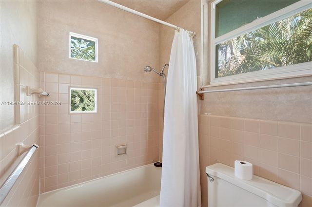 1511 S Ocean Dr, Fort Lauderdale, FL 33316