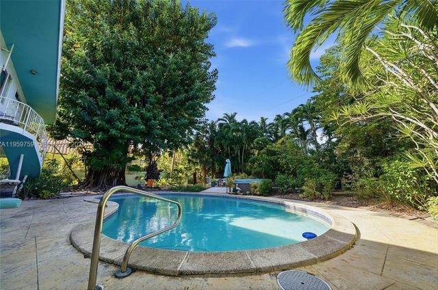 1511 S Ocean Dr, Fort Lauderdale, FL 33316