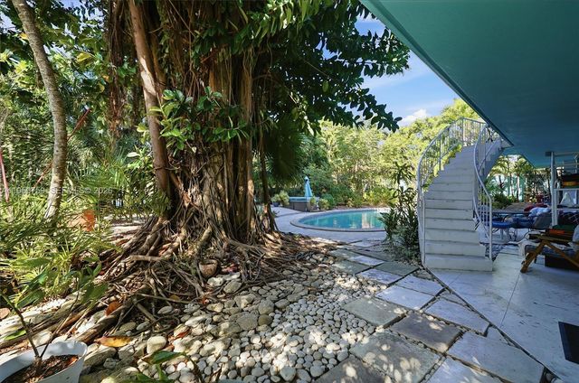 1511 S Ocean Dr, Fort Lauderdale, FL 33316