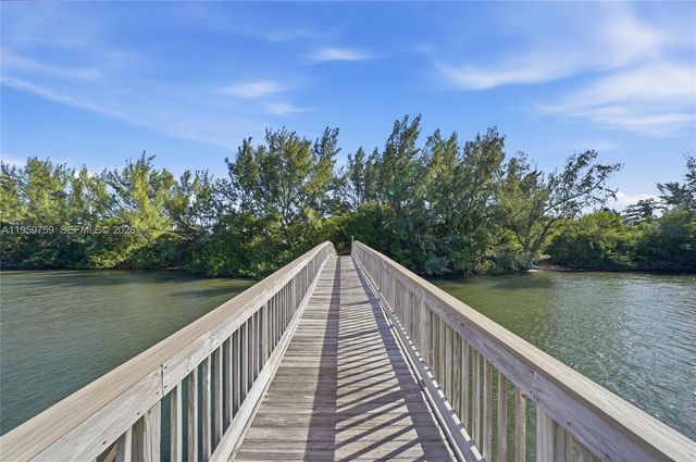 1511 S Ocean Dr, Fort Lauderdale, FL 33316