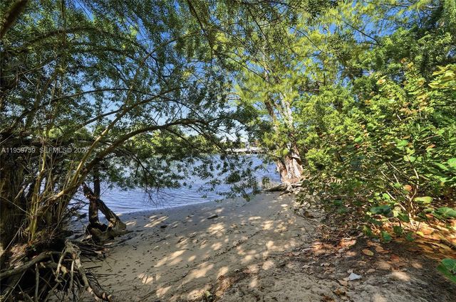 1511 S Ocean Dr, Fort Lauderdale, FL 33316